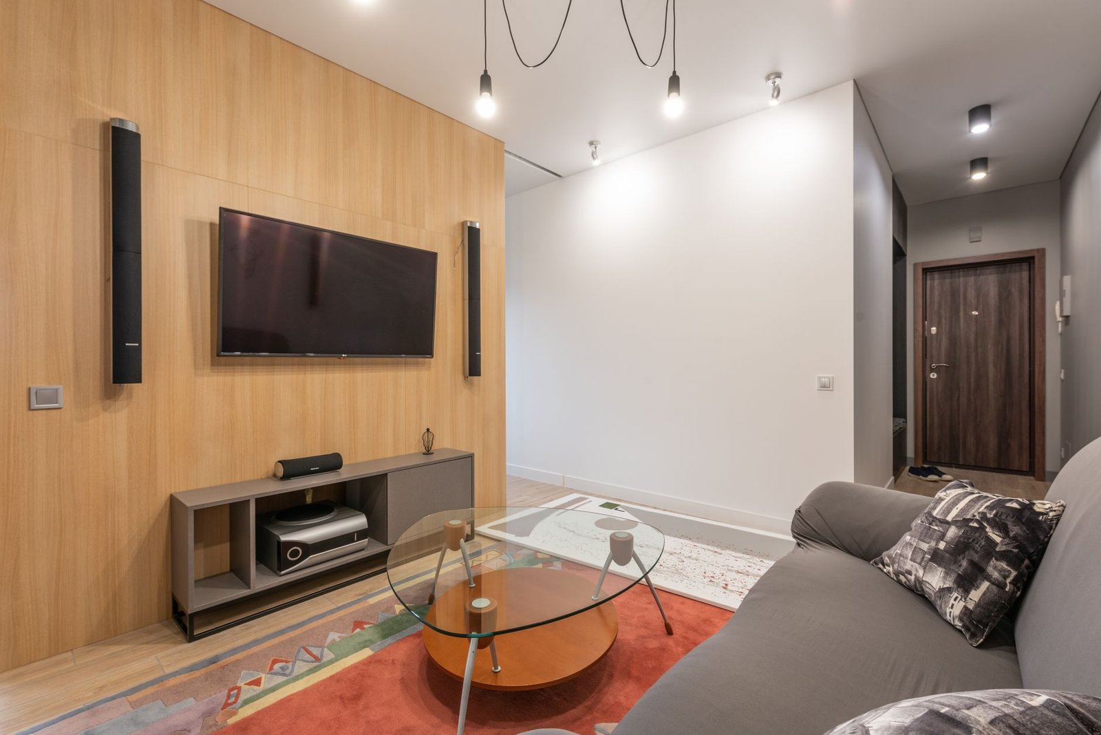 Best Smart Home Hubs for Apple Home, Google Home, and Alexa in 2026