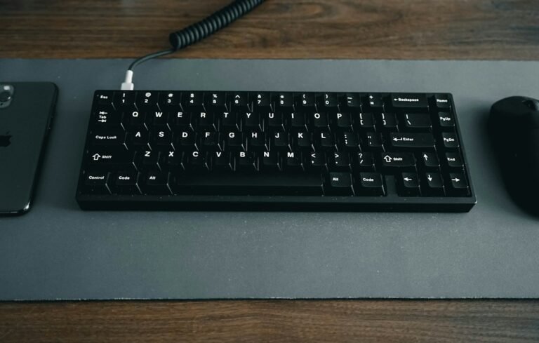 The Ultimate Guide to Keyboards: Types, Features, Buying Tips, and How to Choose the Perfect One for You