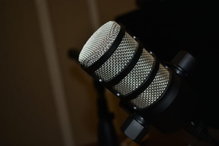The Ultimate Guide to Pop Filters: Boost Your Vocal Recordings and Say Goodbye to Plosives