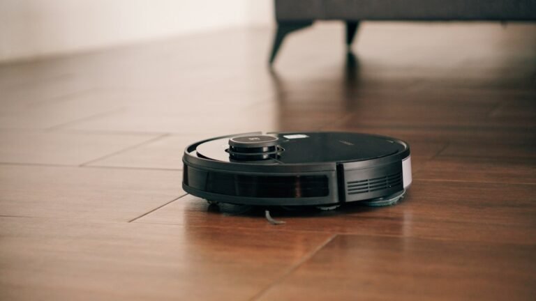 Title: The Ultimate Guide to Robot Vacuums: How Smart Cleaners Can Transform Your Home